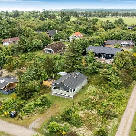 2040 Ulfborg